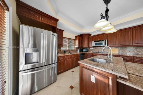 Villa ou maison à louer à Islamorada, Village of Islands, Floride: 5 chambres, 271.46 m2 № 2422005 - photo 23