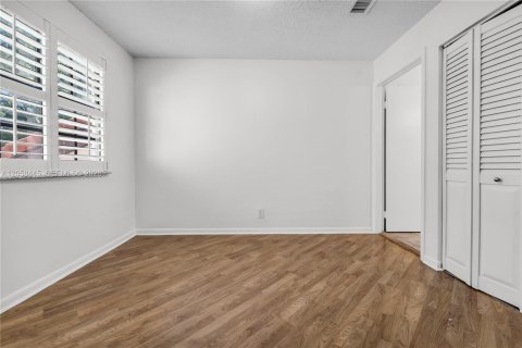 Touwnhouse à vendre à Plantation, Floride: 2 chambres, 110.46 m2 № 2263995 - photo 24
