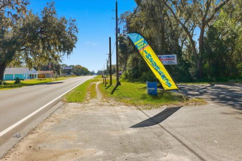Commercial property in Lake Panasoffkee, Florida 125.42 sq.m. № 2212565 - photo 7