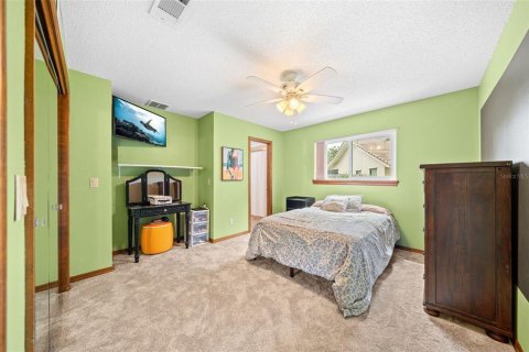 House in Indialantic, Florida 5 bedrooms, 359.35 sq.m. № 1849891 - photo 5