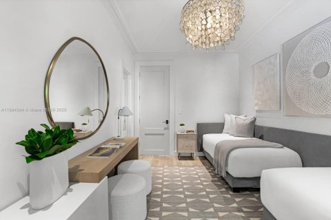 House in Miami, Florida 5 bedrooms, 379.13 sq.m. № 1951580 - photo 29