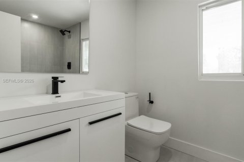 Купить виллу или дом в Майами, Флорида 4 спальни, 79.06м2, № 2033482 - фото 26