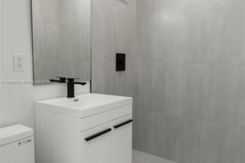 Купить виллу или дом в Майами, Флорида 4 спальни, 79.06м2, № 2033482 - фото 20