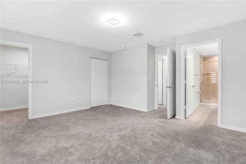 Купить таунхаус в Флорида-Сити, Флорида 3 спальни, 159.33м2, № 1969599 - фото 17