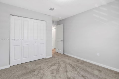 Купить таунхаус в Флорида-Сити, Флорида 3 спальни, 159.33м2, № 1969599 - фото 13