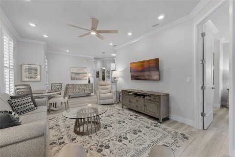 Townhouse in New Smyrna Beach, Florida 2 bedrooms, 93.18 sq.m. № 1670690 - photo 12