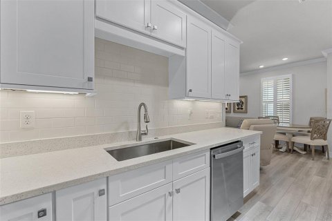 Townhouse in New Smyrna Beach, Florida 2 bedrooms, 93.18 sq.m. № 1670690 - photo 17