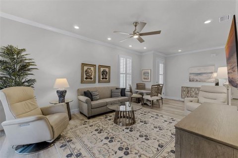 Townhouse in New Smyrna Beach, Florida 2 bedrooms, 93.18 sq.m. № 1670690 - photo 11