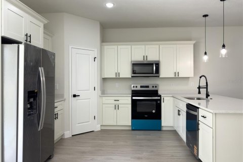 Casa en venta en Ocala, Florida, 4 dormitorios, 173.26 m2 № 1789729 - foto 7