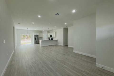 Casa en venta en Ocala, Florida, 4 dormitorios, 173.26 m2 № 1789729 - foto 5