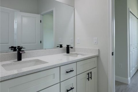 Casa en venta en Ocala, Florida, 4 dormitorios, 173.26 m2 № 1789729 - foto 13
