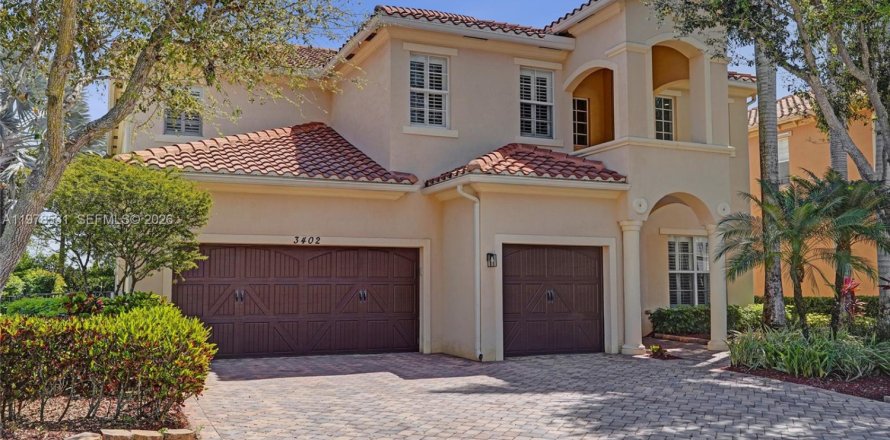 Дом в Веллингтон, Флорида 6 спален, 390м2 № 2051763