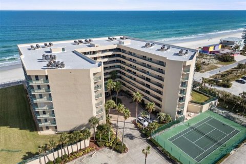 Condo in Ponce Inlet, Florida, 3 bedrooms  № 1523678 - photo 1