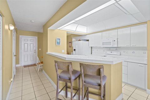 Condo in Ponce Inlet, Florida, 3 bedrooms  № 1523678 - photo 14