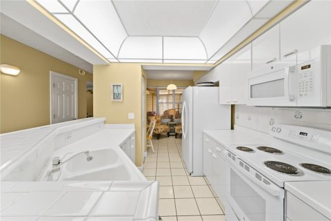 Condo in Ponce Inlet, Florida, 3 bedrooms  № 1523678 - photo 15
