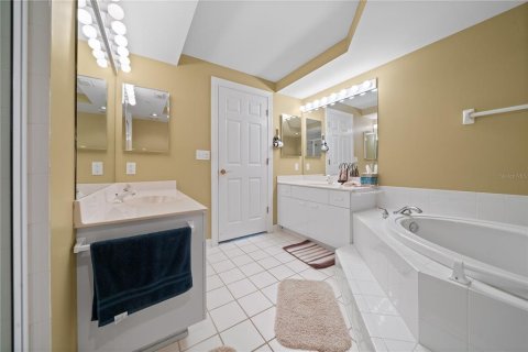 Condo in Ponce Inlet, Florida, 3 bedrooms  № 1523678 - photo 27