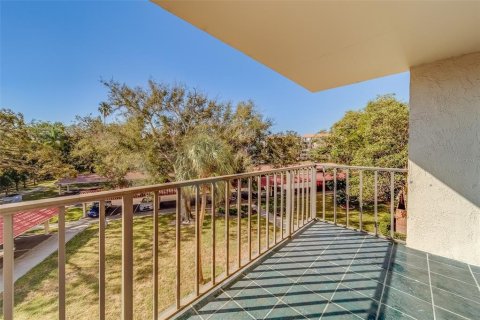 Condo in Clearwater, Florida, 3 bedrooms  № 1425281 - photo 16