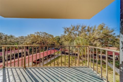 Condo in Clearwater, Florida, 3 bedrooms  № 1425281 - photo 18
