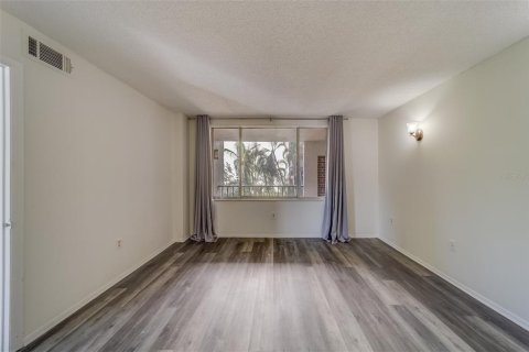 Condo in Clearwater, Florida, 3 bedrooms  № 1425281 - photo 22
