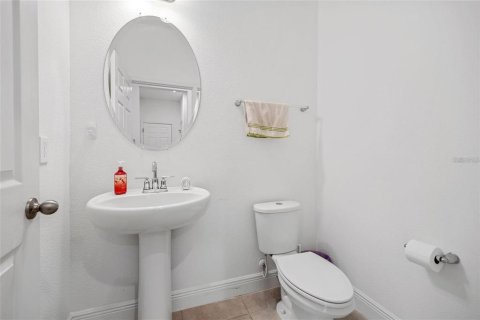 Townhouse in Winter Garden, Florida 3 bedrooms, 151.06 sq.m. № 1587327 - photo 11