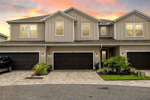 Touwnhouse à vendre à Palm Harbor, Floride: 3 chambres, 236.06 m2 № 1884964 - photo 1