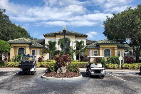 Townhouse in Riverview, Florida 1 bedroom, 69.58 sq.m. № 2204051