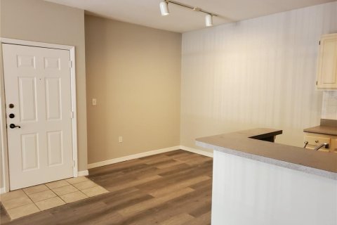 Townhouse in Riverview, Florida 1 bedroom, 69.58 sq.m. № 2204051 - photo 4