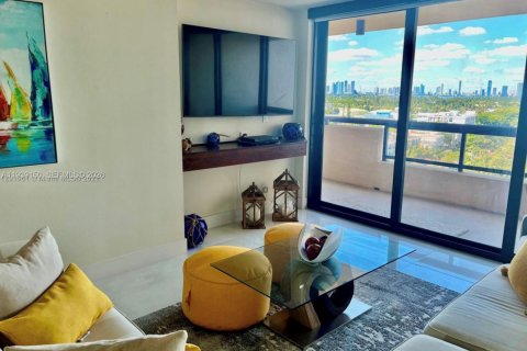 Снять в аренду кондоминиум в Майами-Бич, Флорида 1 спальня, 78.78м2, № 1996545 - фото 12