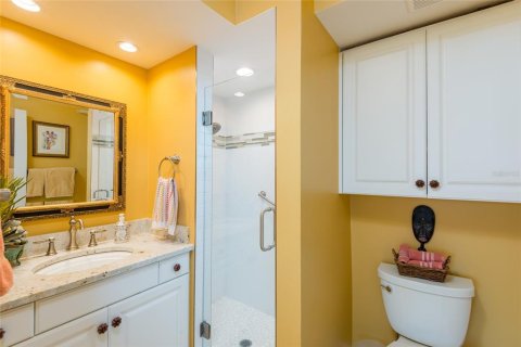 Condo in Tampa, Florida, 2 bedrooms  № 1856611 - photo 27