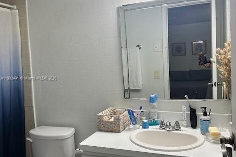 Condominio en venta en Hialeah, Florida, 2 dormitorios, 112.41 m2 № 1953877 - foto 24