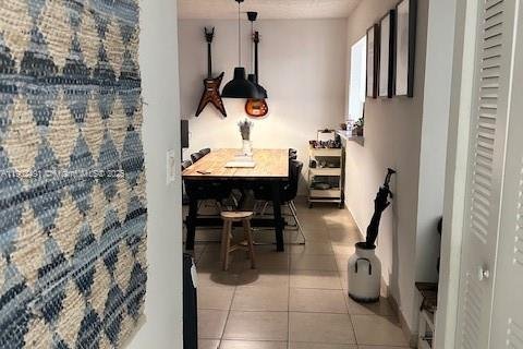 Condominio en venta en Hialeah, Florida, 2 dormitorios, 112.41 m2 № 1953877 - foto 12