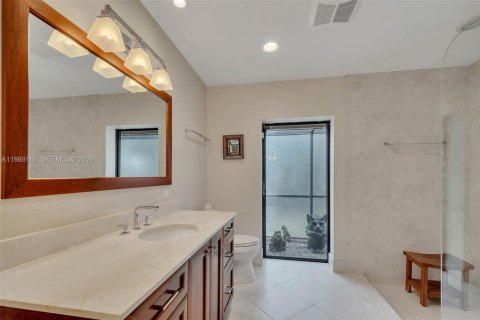 Villa ou maison à vendre à Palmetto Bay, Floride: 4 chambres, 217.3 m2 № 2055329 - photo 19