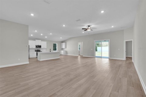 Casa en venta en Palm Coast, Florida, 4 dormitorios, 217.02 m2 № 1908148 - foto 4