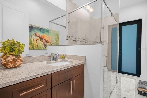 Casa en venta en Cape Coral, Florida, 4 dormitorios, 220.64 m2 № 1899492 - foto 28