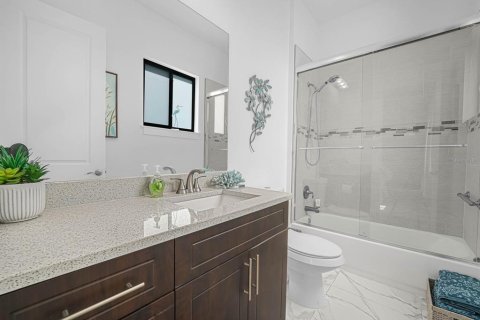 Casa en venta en Cape Coral, Florida, 4 dormitorios, 220.64 m2 № 1899492 - foto 30