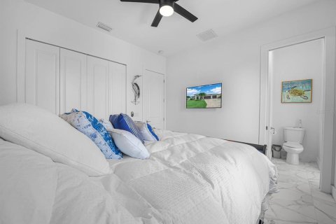 Casa en venta en Cape Coral, Florida, 4 dormitorios, 220.64 m2 № 1899492 - foto 26