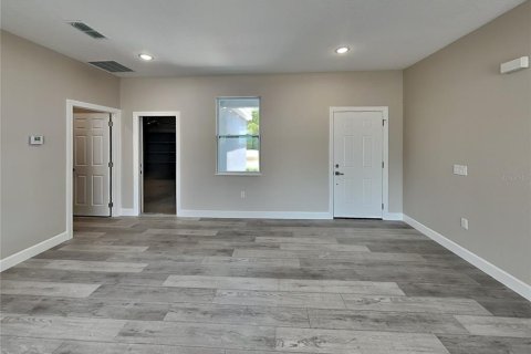 Villa ou maison à louer à Ocala, Floride: 3 chambres, 116.22 m2 № 2395682 - photo 3