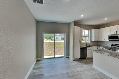 Villa ou maison à louer à Ocala, Floride: 3 chambres, 116.22 m2 № 2395682 - photo 5