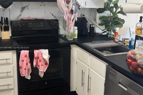 Купить кондоминиум в Норт-Майами-Бич, Флорида 1 спальня, 61.13м2, № 2031178 - фото 11