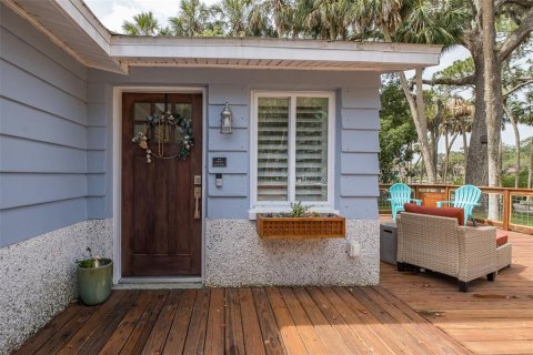 House in New Port Richey, Florida 3 bedrooms, 142.33 sq.m. № 1773455 - photo 3