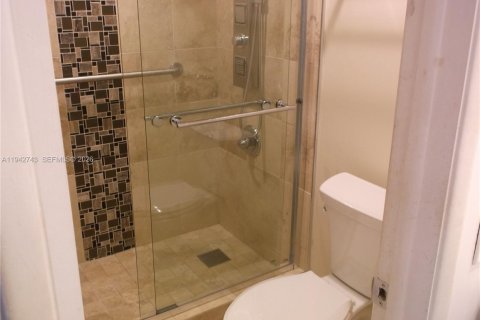 Copropriété à vendre à Pompano Beach, Floride: 3 chambres, 150.5 m2 № 1999182 - photo 10