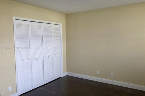 Купить кондоминиум в Помпано-Бич, Флорида 3 спальни, 150.5м2, № 1999182 - фото 11