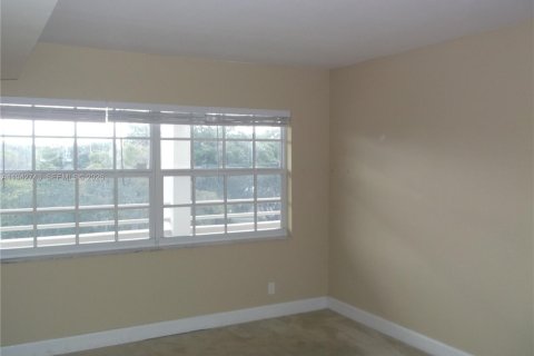 Copropriété à vendre à Pompano Beach, Floride: 3 chambres, 150.5 m2 № 1999182 - photo 6