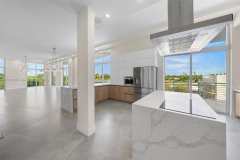 Copropriété à vendre à Miami Beach, Floride: 3 chambres, 194.17 m2 № 1862782 - photo 16