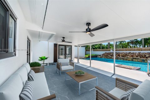 Casa en venta en Palmetto Bay, Florida, 4 dormitorios, 176.98 m2 № 1992259 - foto 13