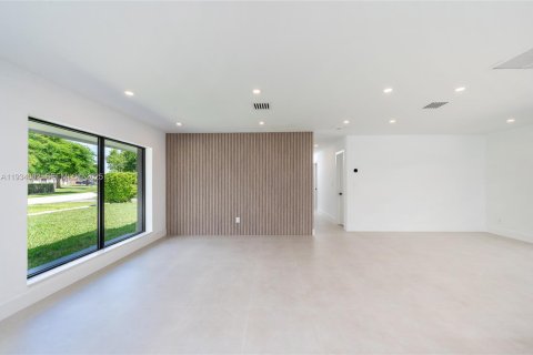 Casa en venta en Palmetto Bay, Florida, 4 dormitorios, 176.98 m2 № 1992259 - foto 29