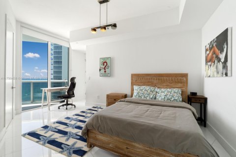 Copropriété à vendre à Sunny Isles Beach, Floride: 2 chambres, 195.65 m2 № 1962683 - photo 12