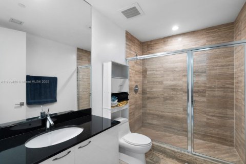 Copropriété à vendre à Sunny Isles Beach, Floride: 2 chambres, 195.65 m2 № 1962683 - photo 15