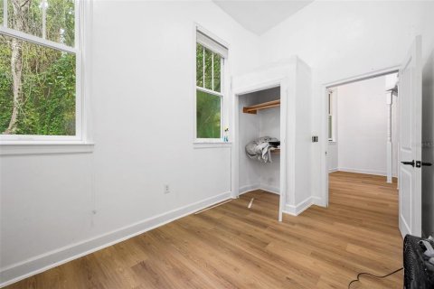 Commercial property in Gainesville, Florida 301 sq.m. № 2393809 - photo 14