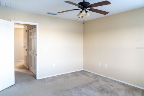 Townhouse in Sanford, Florida 2 bedrooms, 121.52 sq.m. № 2212797 - photo 15